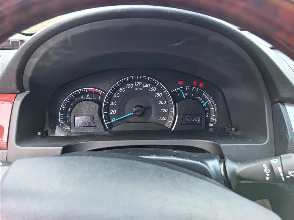 Toyota Camry 2013 2.0G Comfort фото 12