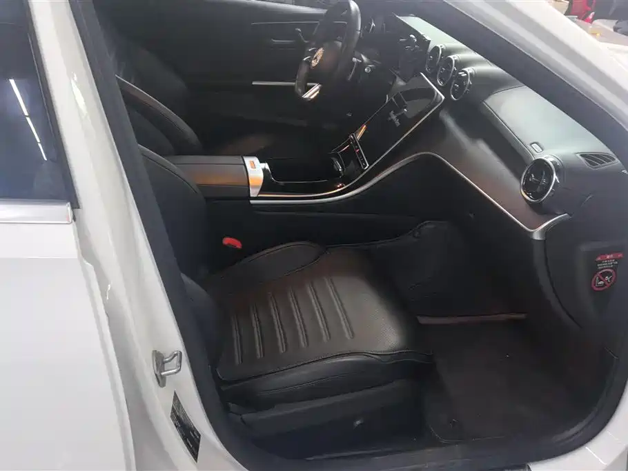 Mercedes-Benz C-Class 2022 Facelift C 200 L Sport фото 8