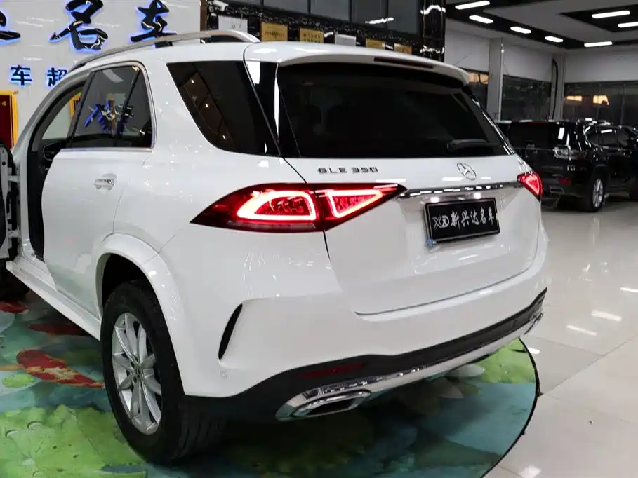 Mercedes-Benz GLE 2020 Facelift GLE 350 4MATIC Fashion фото 23