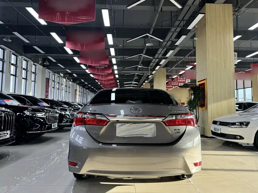 Toyota Corolla 2018 1.2T S-CVT GL-i Smart Shine Edition фото 14
