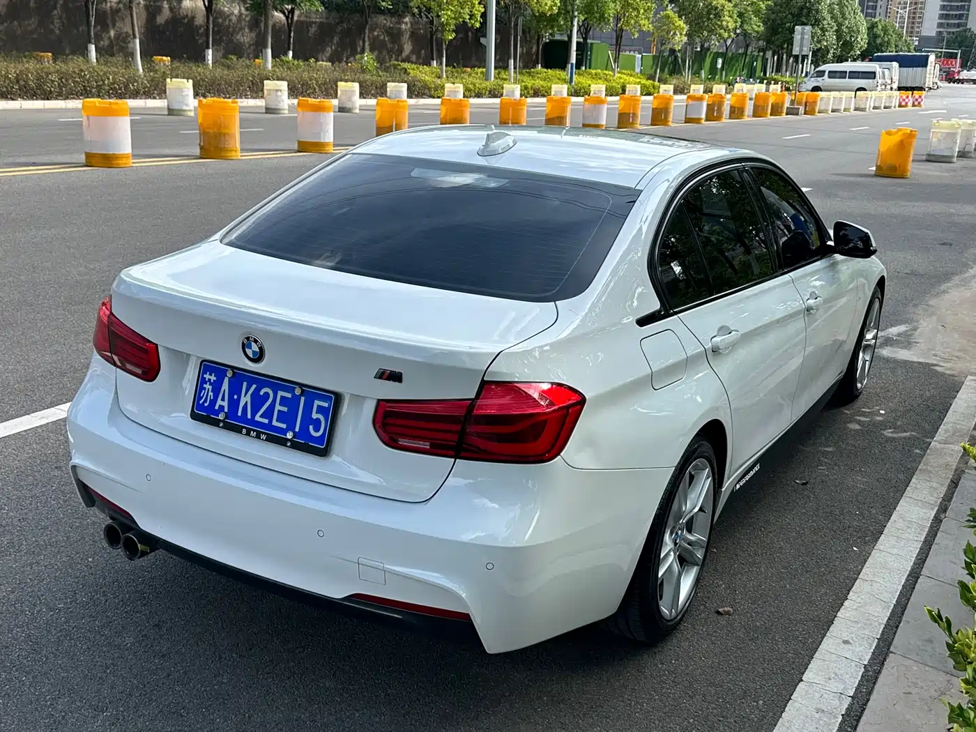 BMW 3 Series 2018 320Li Leading M Sport Package фото 5