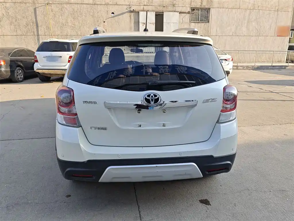 Toyota E'Z 2015 180E CVT Crossover Edition фото 26