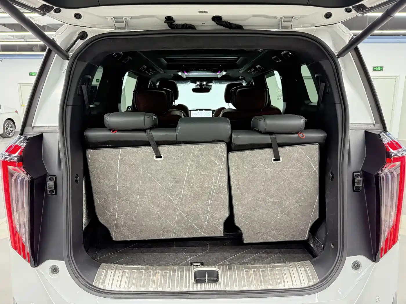 GAC Trumpchi Trumpchi M8 2023 Model Master Series 400T Flagship Edition фото 40