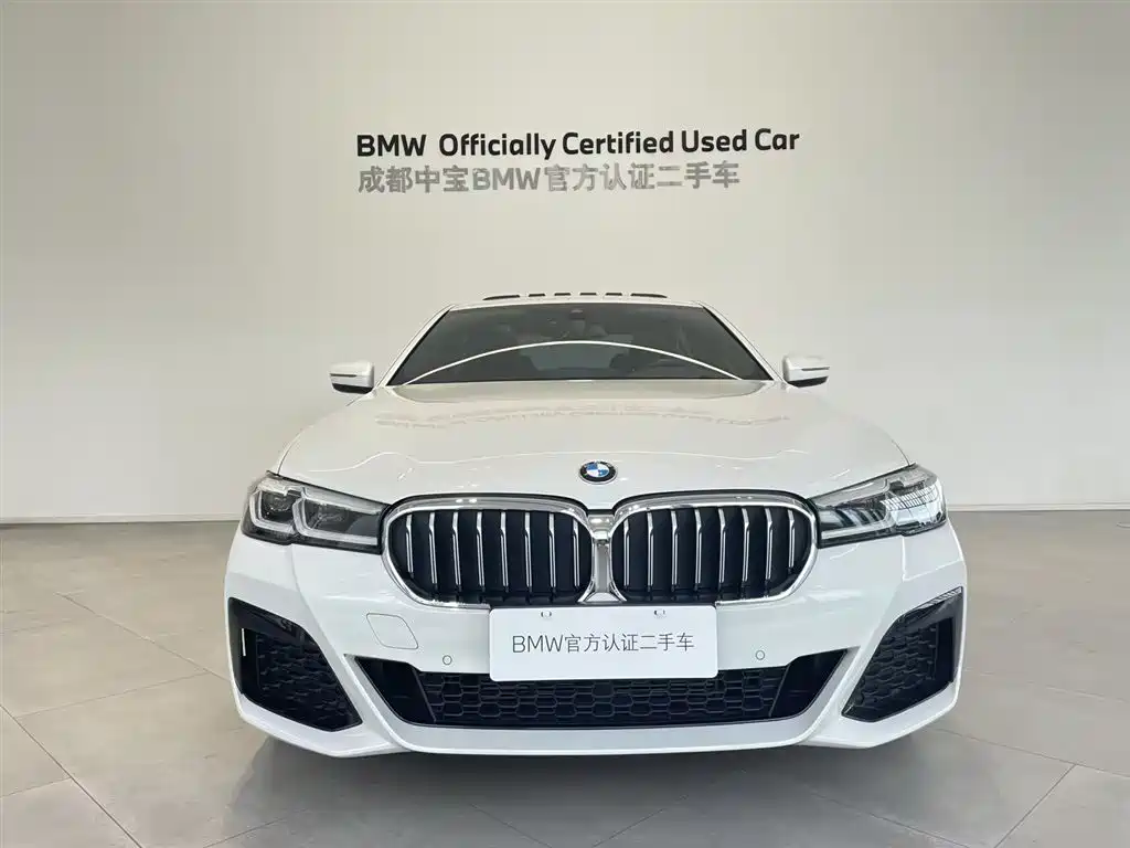 BMW 5 Series 2022 Model Second Facelift 525Li M Sport Package фото 6