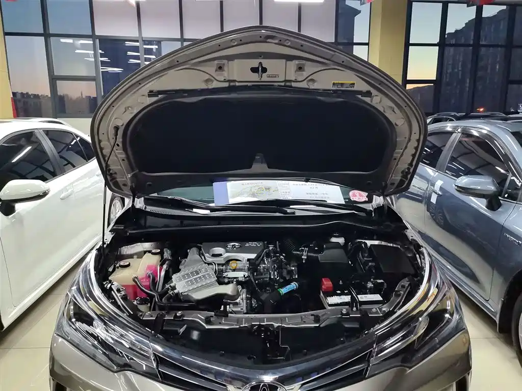 Toyota Corolla 2018 1.2T S-CVT GL-i Smart Shine Edition фото 17