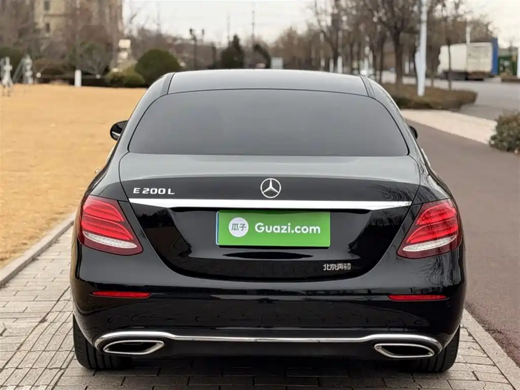 Mercedes-Benz E-Class 2016 E 200 L фото 13