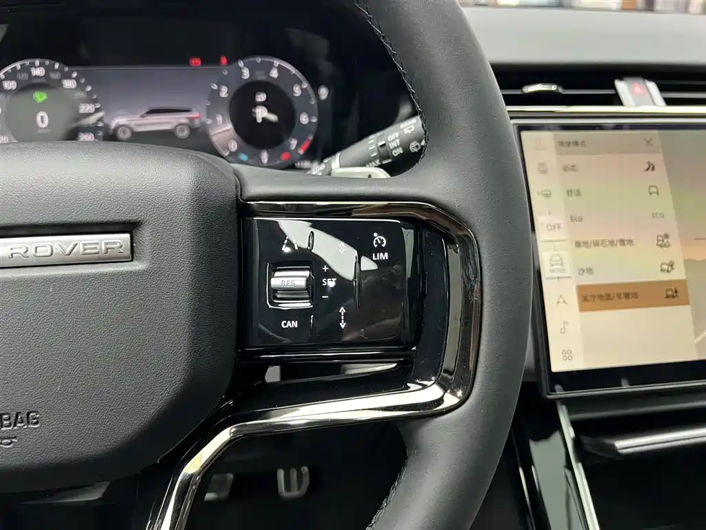 Land Rover Range Rover Velar 2024 Dynamic SE фото 20