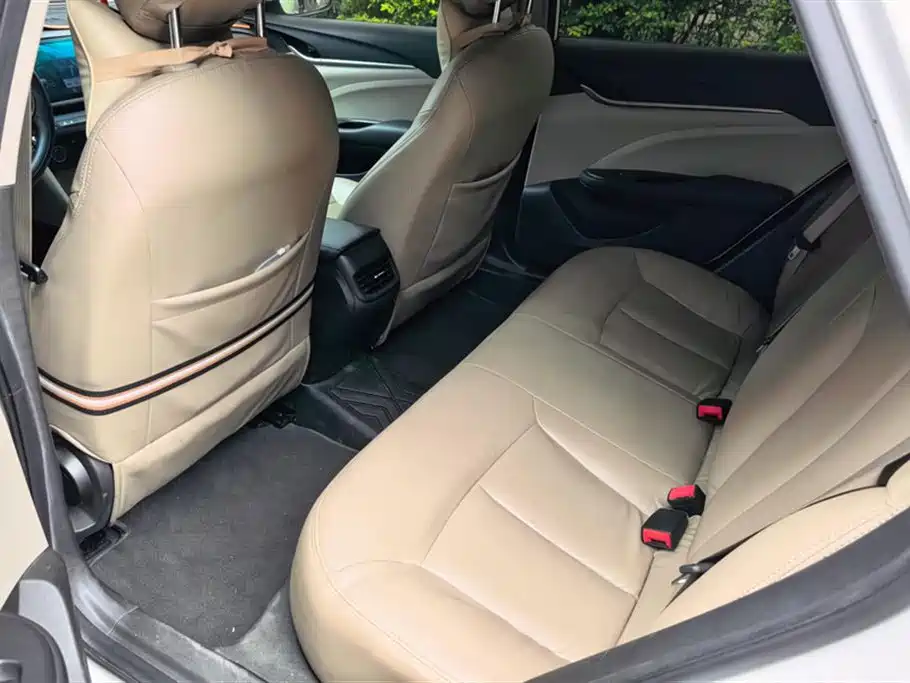 Buick Excelle 2019 15T DCT Progressive Type China VI фото 11