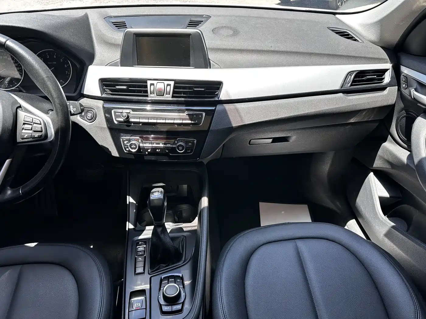 BMW X1 2016 sDrive18Li Premium Model фото 12