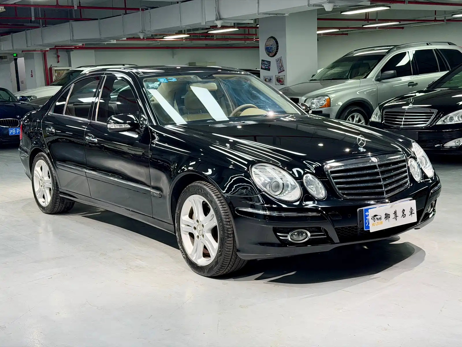 Photo 3 - Mercedes-Benz E-Class