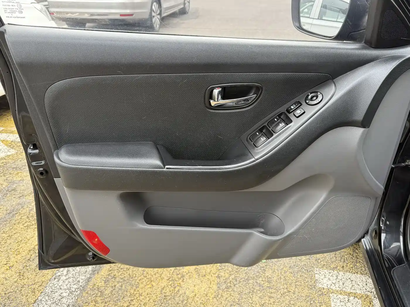Hyundai Elantra 2011 1.6L Manual Luxury фото 11