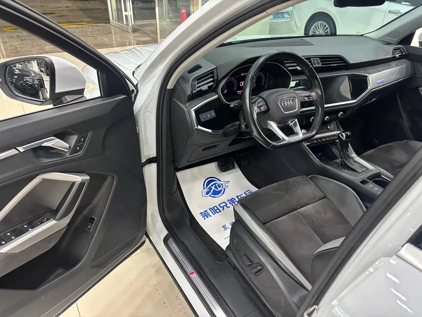 Audi Q3 2020 40 TFSI Fashion Dynamic фото 8