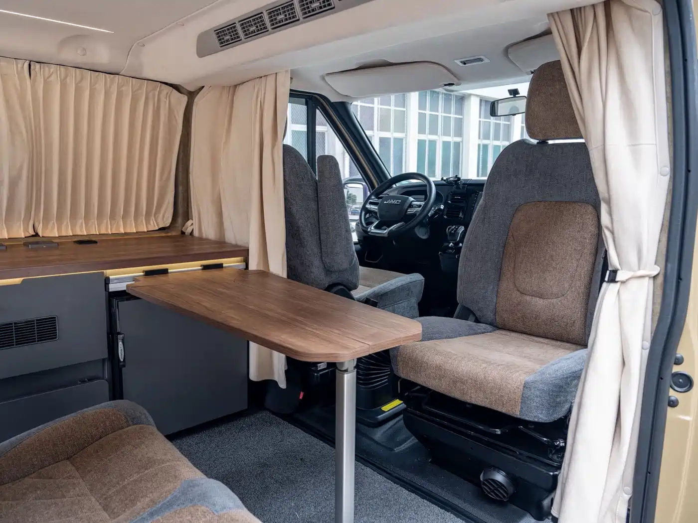 Jiangling JMC Fushun 2024 Commercial Operation Modified Vehicle 2.0T Auto Business Comfort 10-Seater фото 18