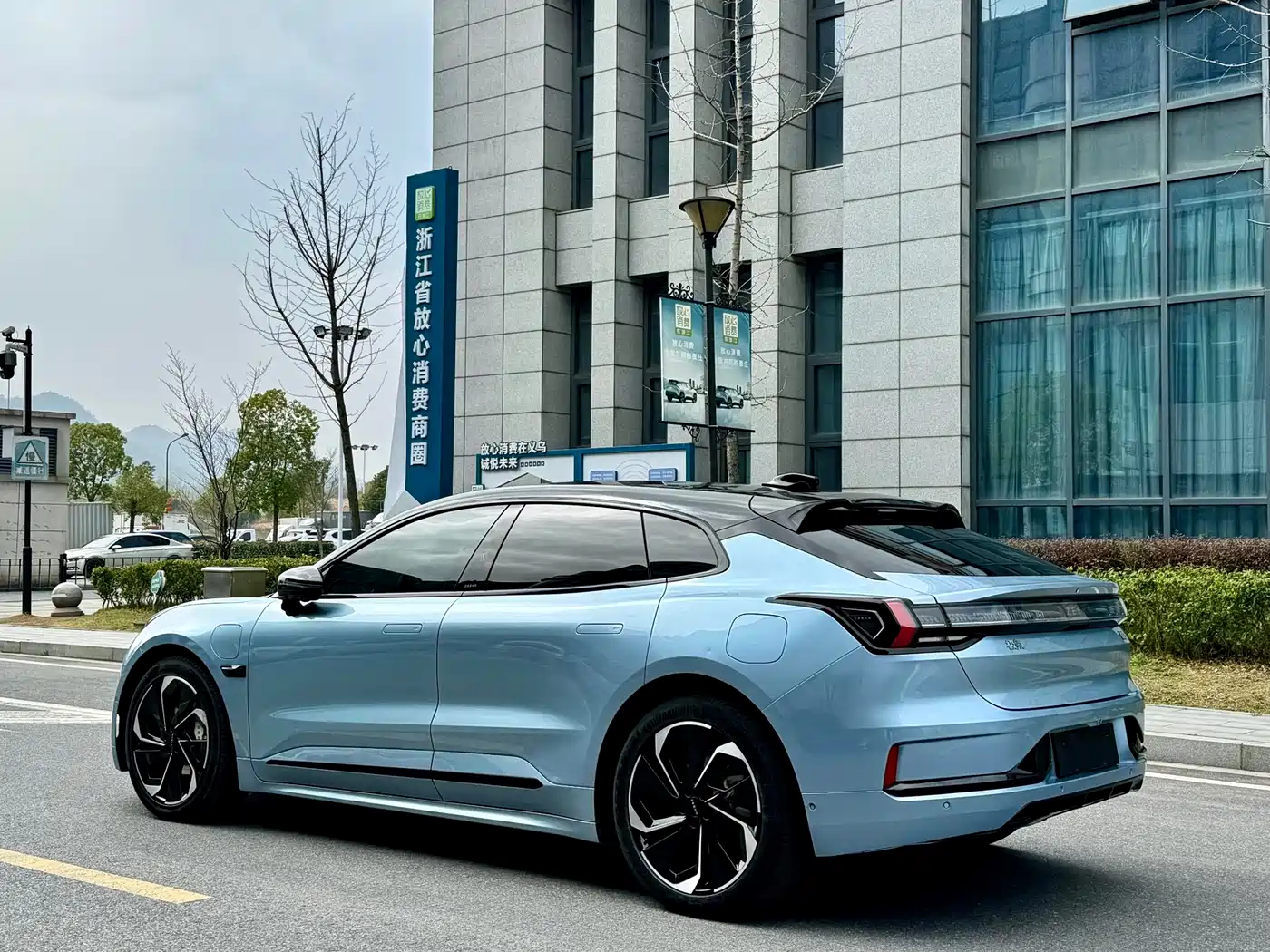 ZEEKR EXTREME KRYPTON 001