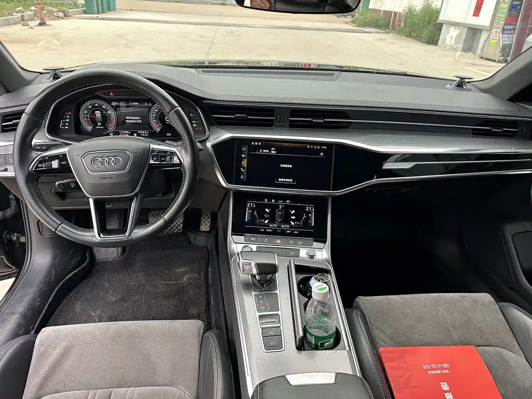 Audi A6L 2021 40 TFSI Luxury Sport фото 6