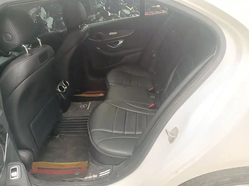 Mercedes-Benz C-Class 2017 Facelift C 200 L Sport Edition фото 17