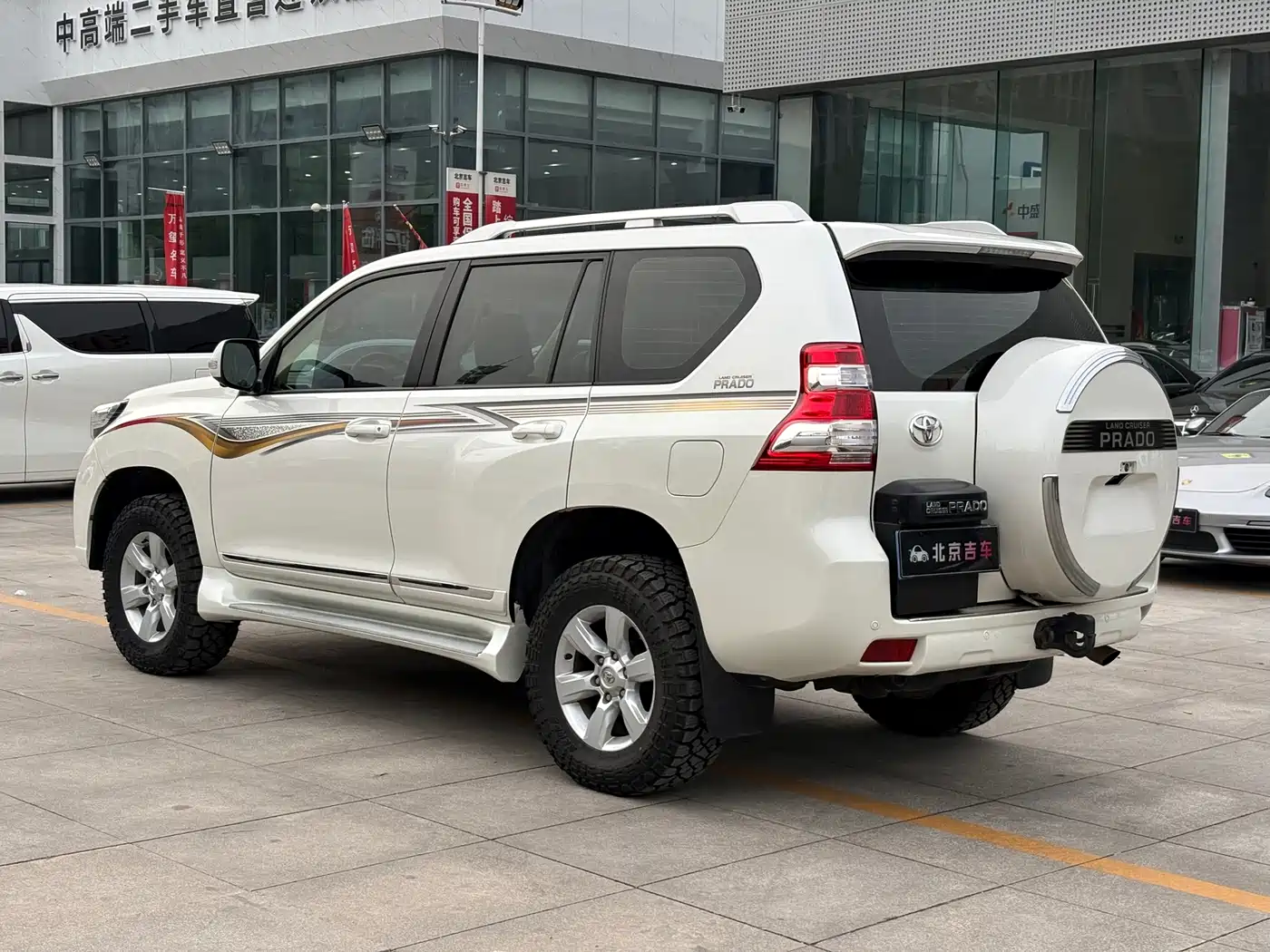 Toyota Prado (Import) фото 5