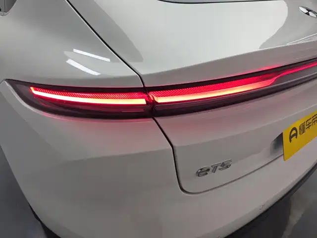 NIO ET5 2025 2025 75kWh