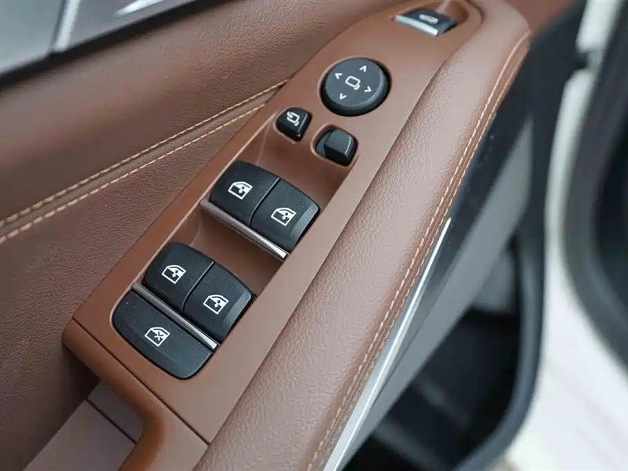 BMW X5 (Import) 2022 xDrive40i Premium M Sport Package фото 11