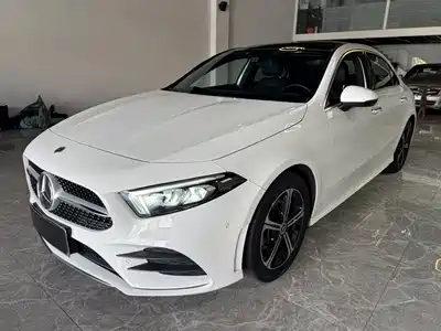 Mercedes-Benz A