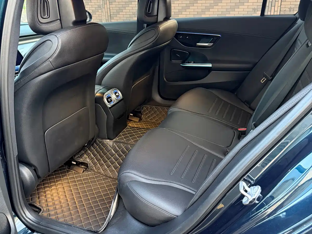 Mercedes-Benz C-Class 2022 C 260 L Sport Edition фото 9