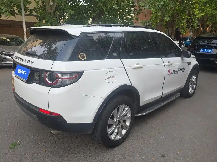 Land Rover Discovery Sport 2016 2.0T SE фото 3