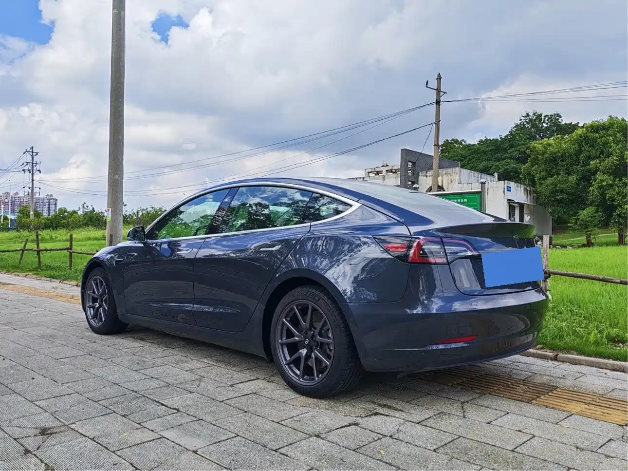 Фото 3 - Tesla Model 3 (Import)