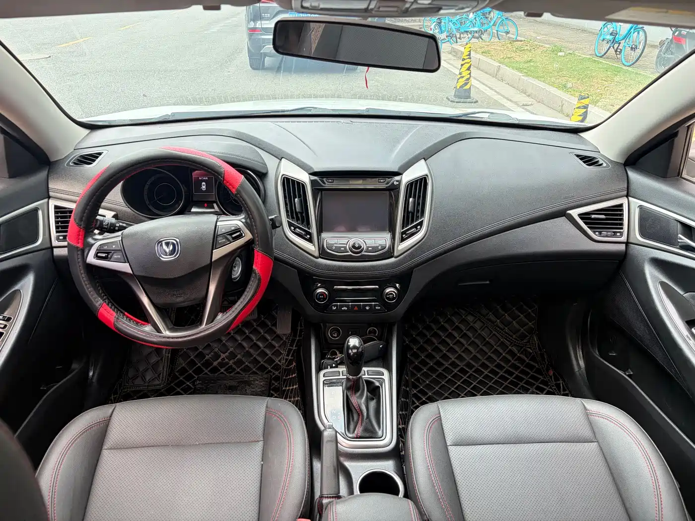 Photo 6 - Changan Eado