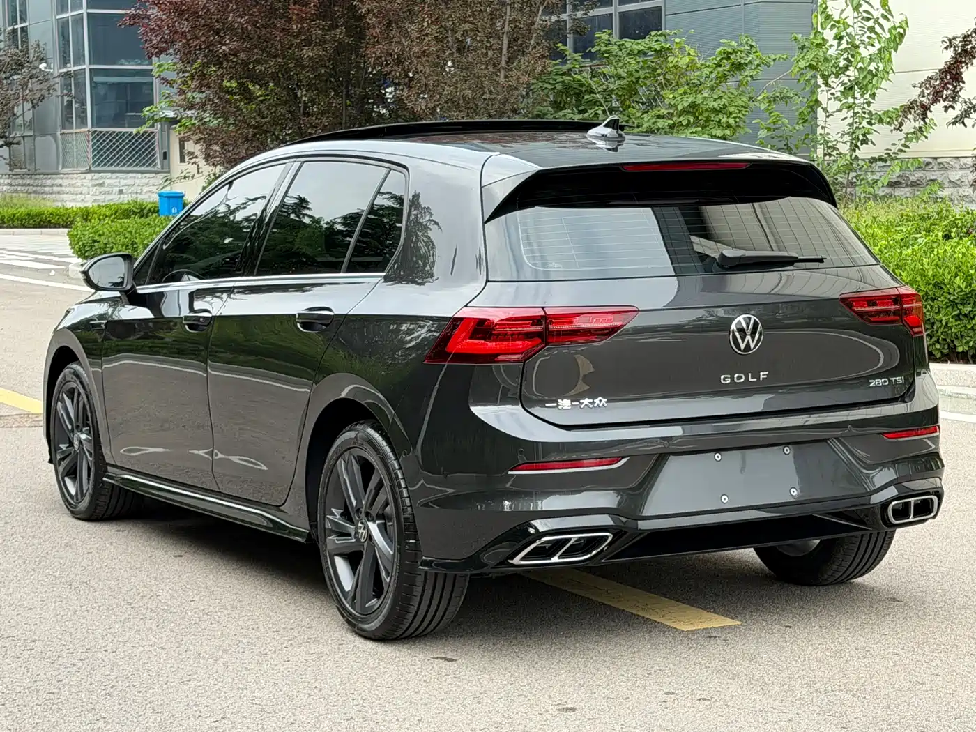 Volkswagen Golf 2023 280TSI DSG R-Line Lite фото 16