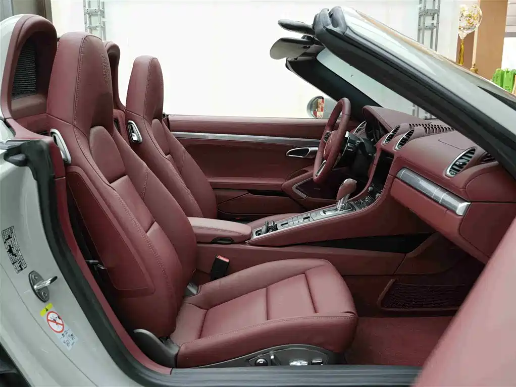 Porsche 718 2023 Boxster Style Edition 2.0T фото 14