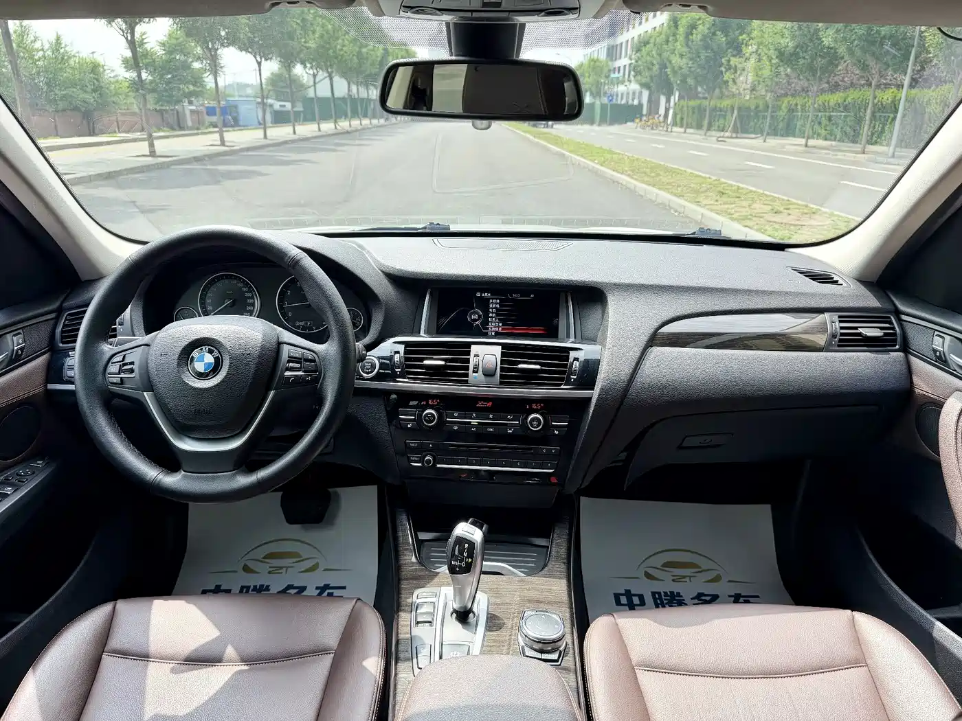 BMW X3 (Import) 2014 xDrive28i X Design Package фото 10