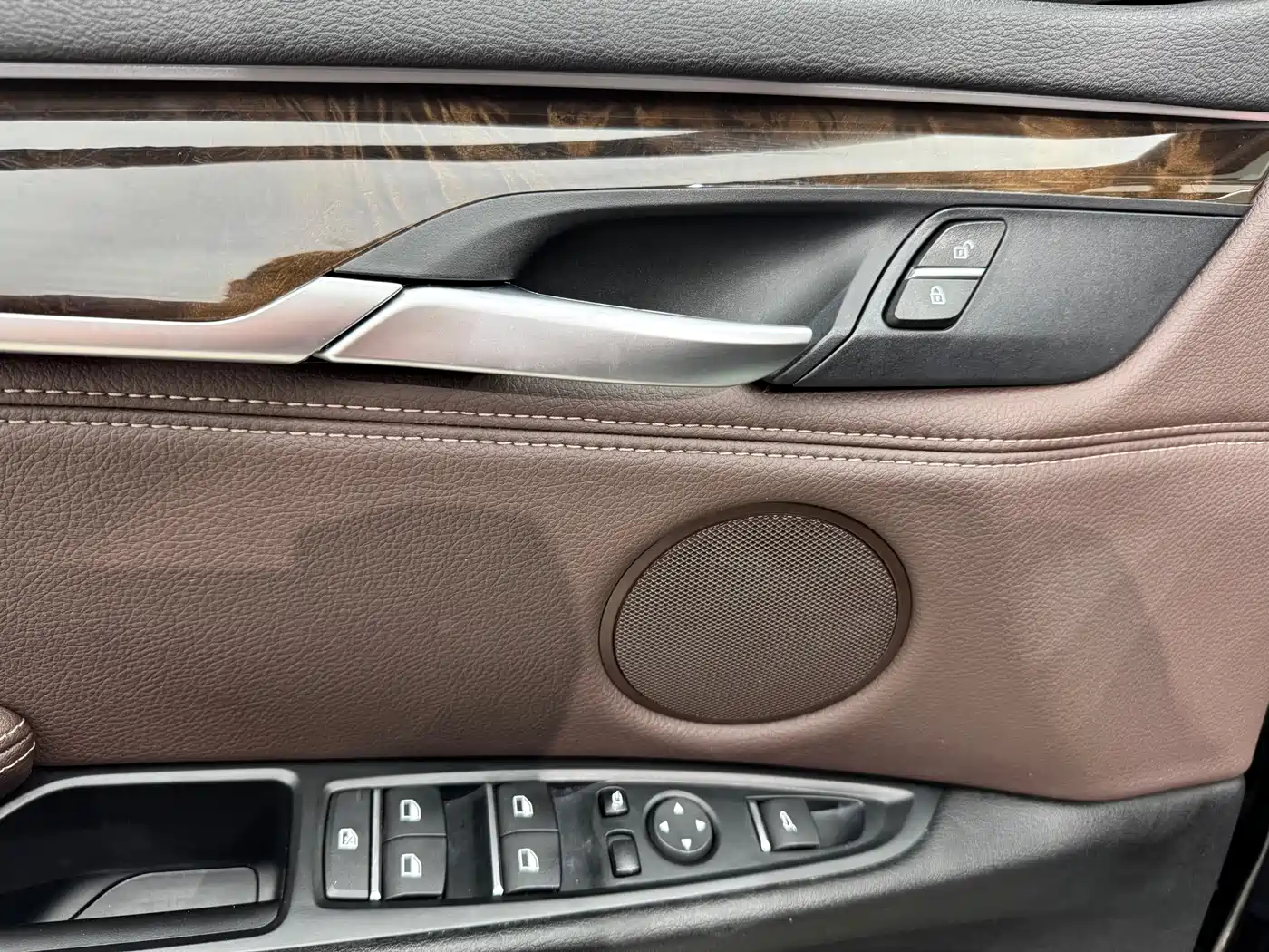 BMW X5 (Import) 2018 xDrive35i Elegant Model фото 14