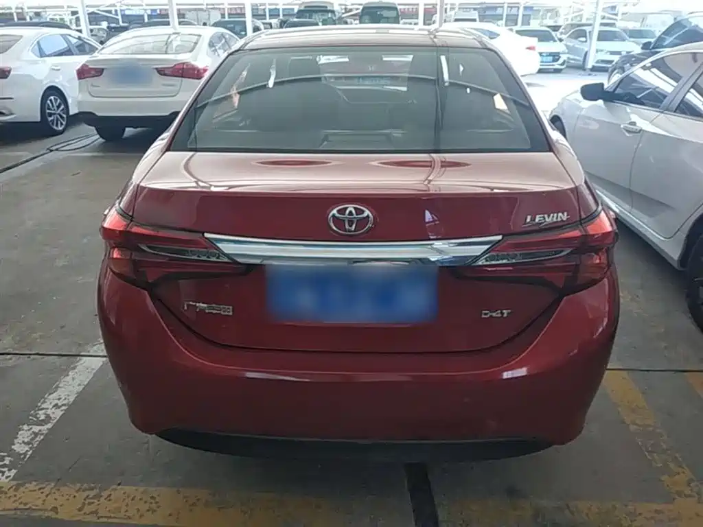 Toyota Levin 2017 Facelift 185T CVT Elite (China V) фото 6