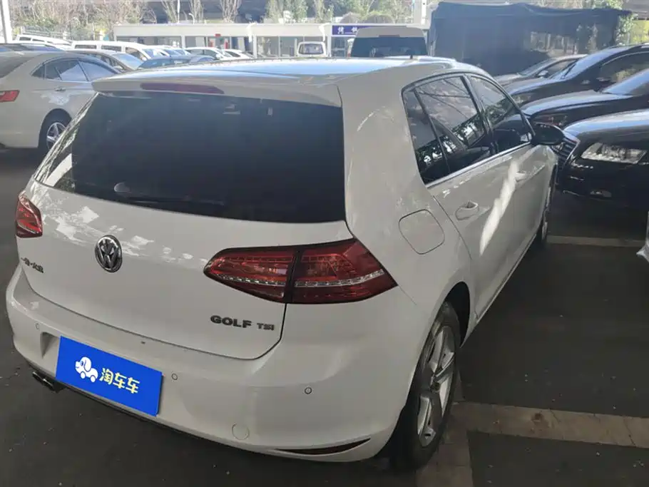 Volkswagen Golf 2015 1.4TSI Automatic Comfort фото 3