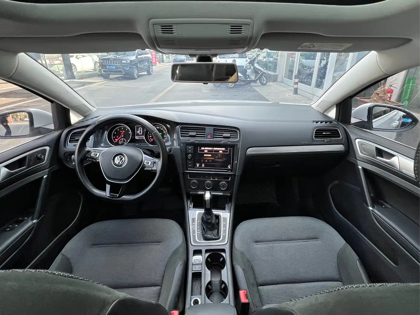 Volkswagen Golf 2019 280TSI DSG Comfort China VI фото 12