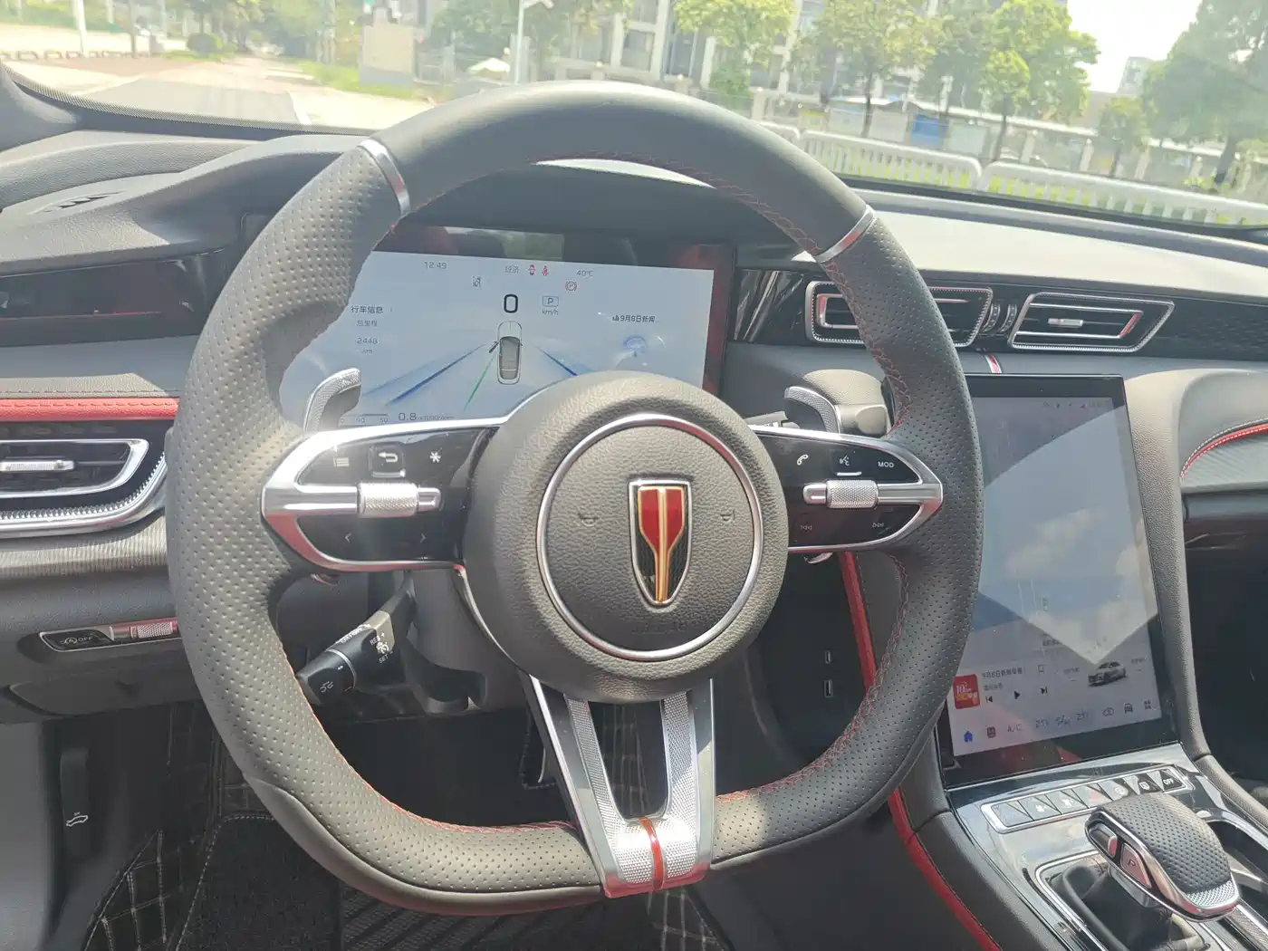 Hongqi H6 2025 2025 Model 2.0T Fashion Edition