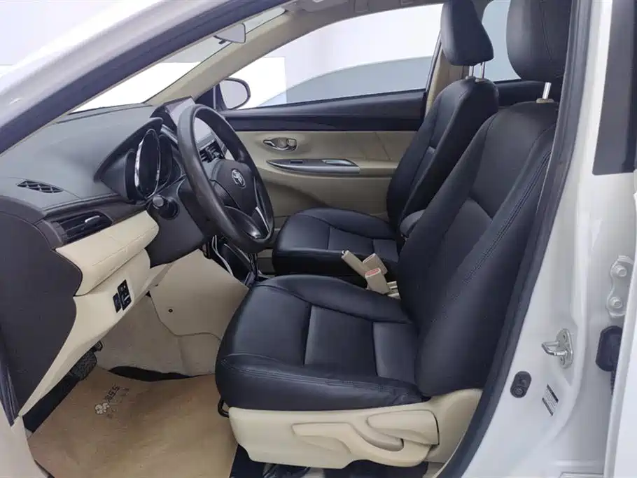 Toyota YARiS L Zhi Xuan 2015 1.5E Auto Charming Edition фото 9