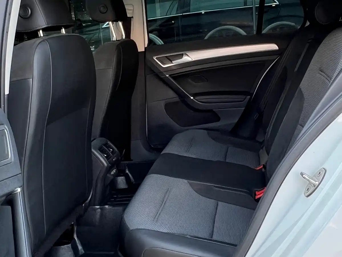 Volkswagen Golf 2019 280TSI DSG Comfort China VI фото 11