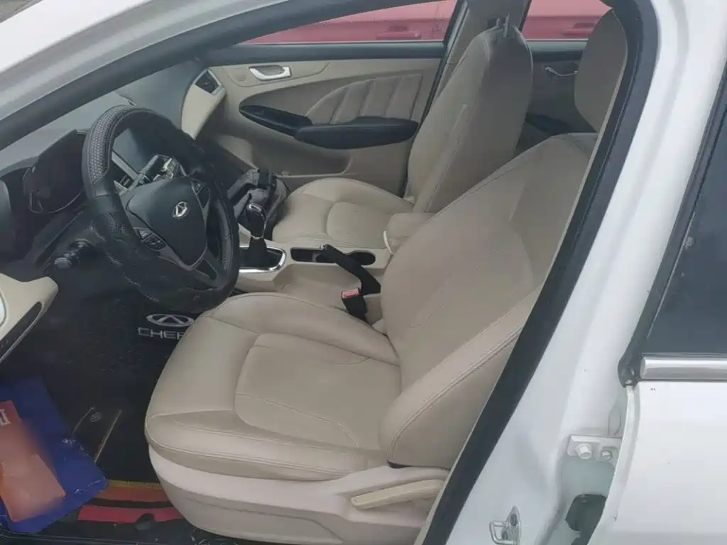 Chery Arrizo 7 2015 2015 1.6L Manual Zhishang Edition