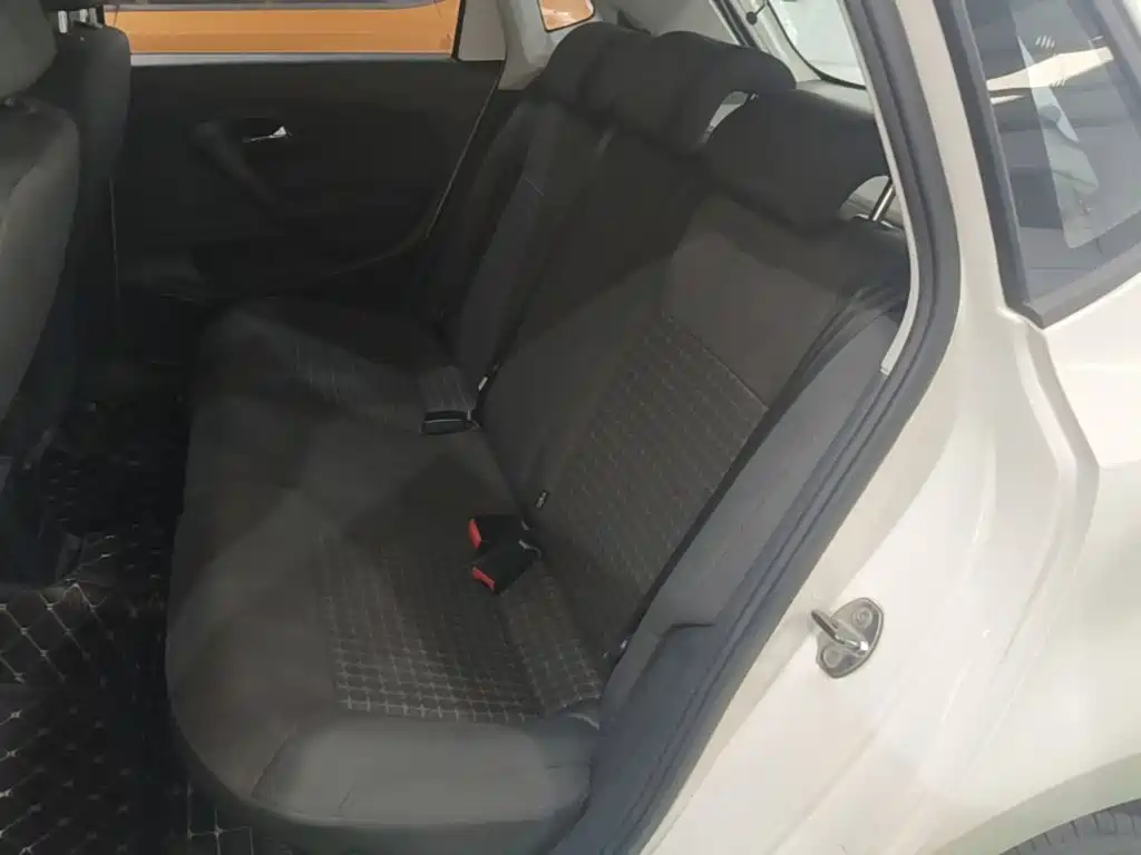 Volkswagen Polo 2014 2014 1.6L Automatic Comfort Edition