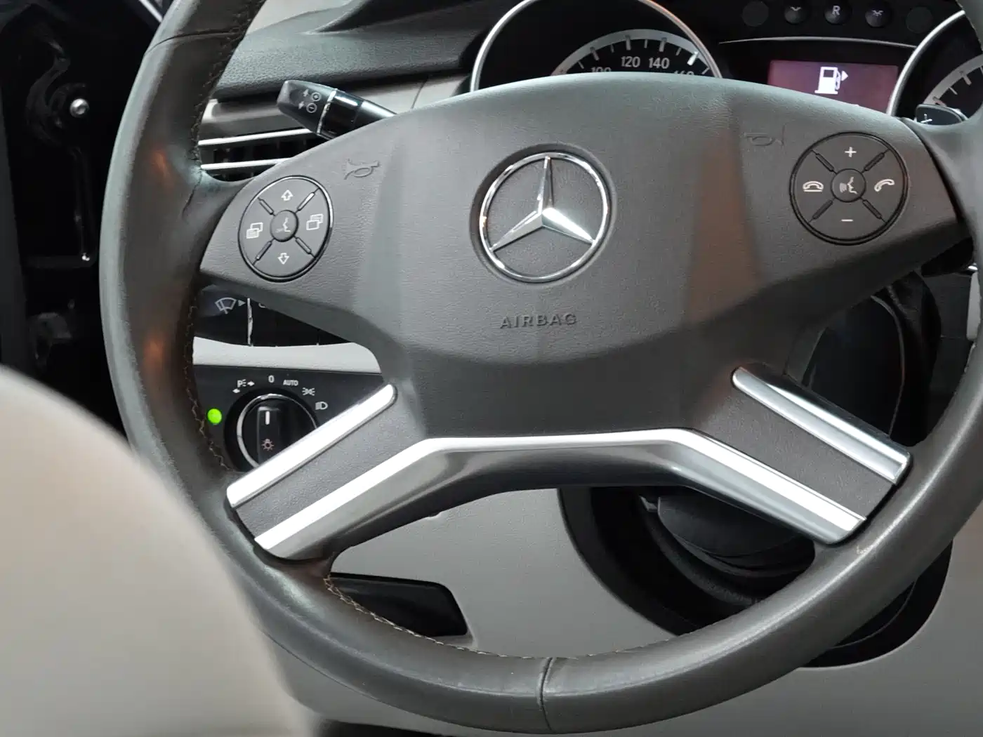 Mercedes-Benz R-Class 2014 R 320 4MATIC Business фото 17