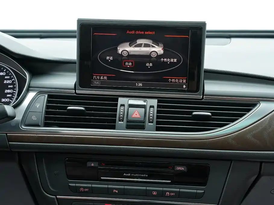Audi A6L 2015 35 FSI quattro Comfort фото 15