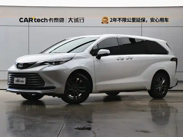 Toyota Toyota Sienna 2026 2.5L Hybrid AWD Luxury Edition