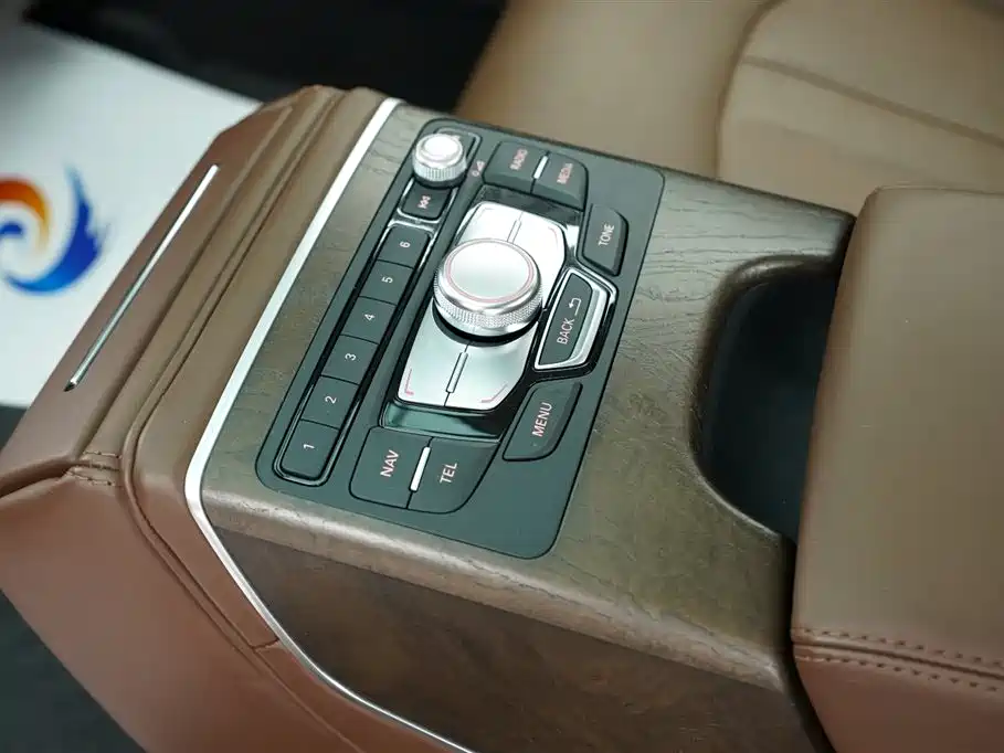 Audi A6L 2015 35 FSI quattro Comfort фото 24
