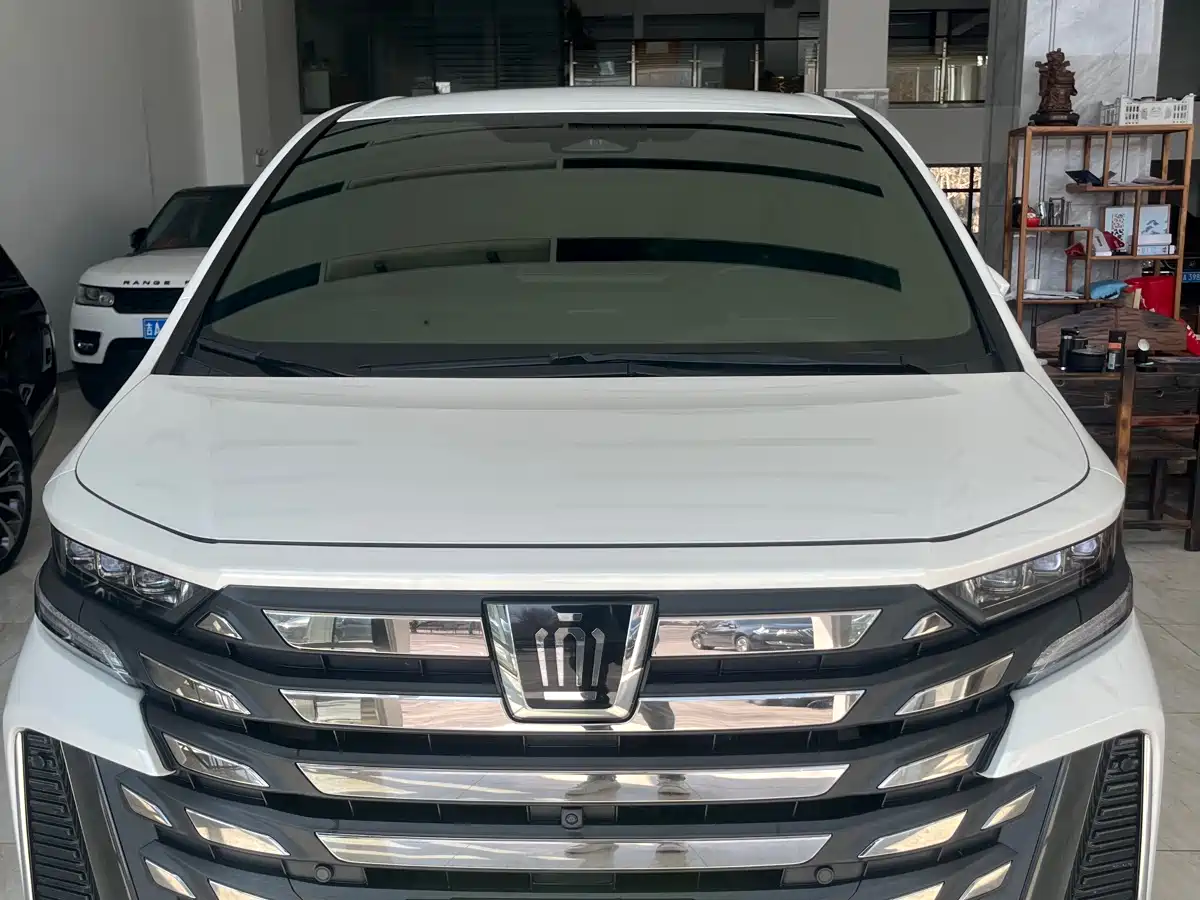 Toyota Vellfire 2024 Crown Hybrid 2.5L Executive Premium Edition