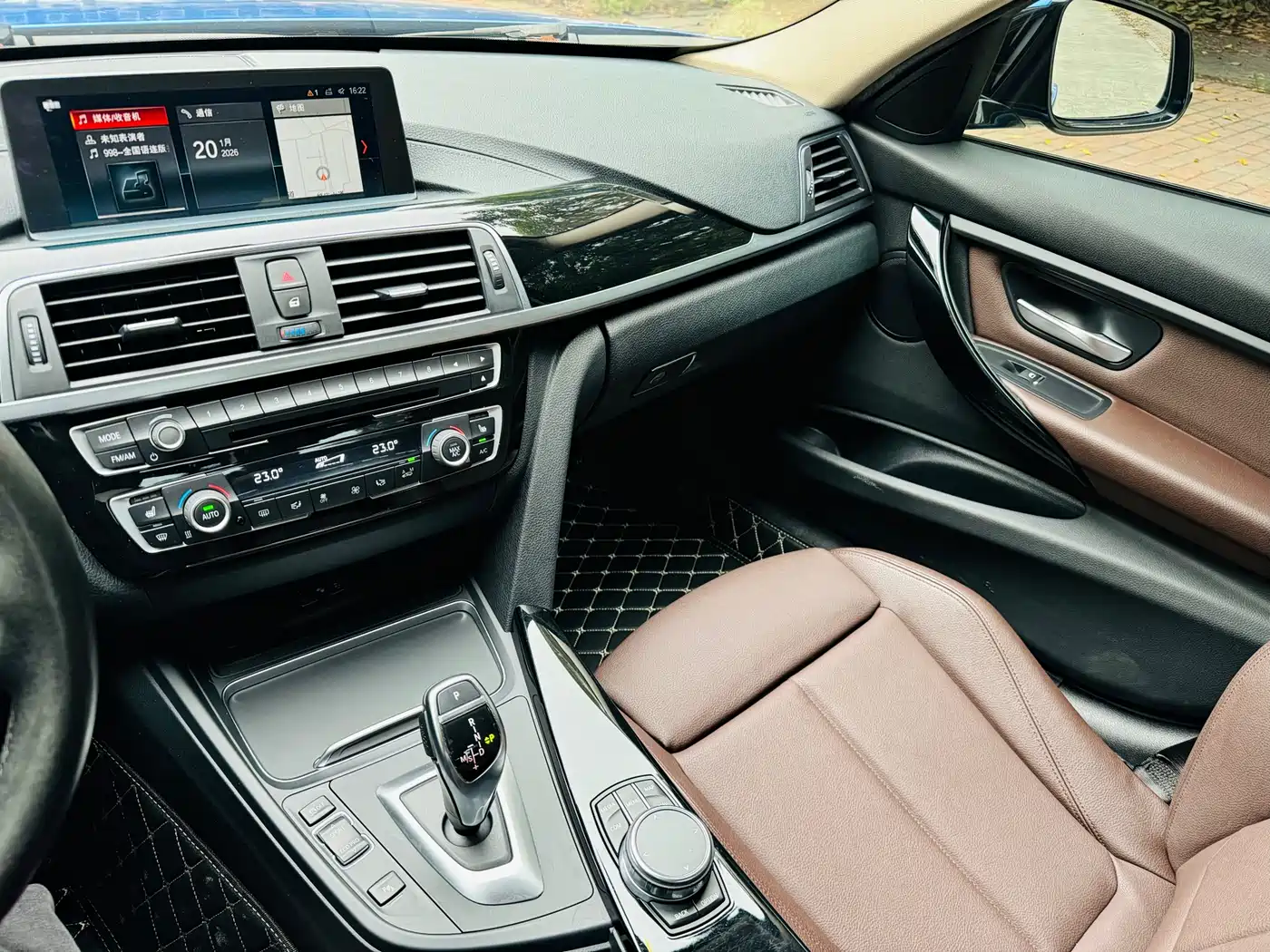 BMW 3 Series 2019 320Li M Sport Package фото 9