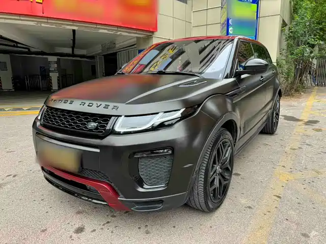 Land Rover Range Rover Evoque 2017 2.0T Glossy Black Limited Edition
