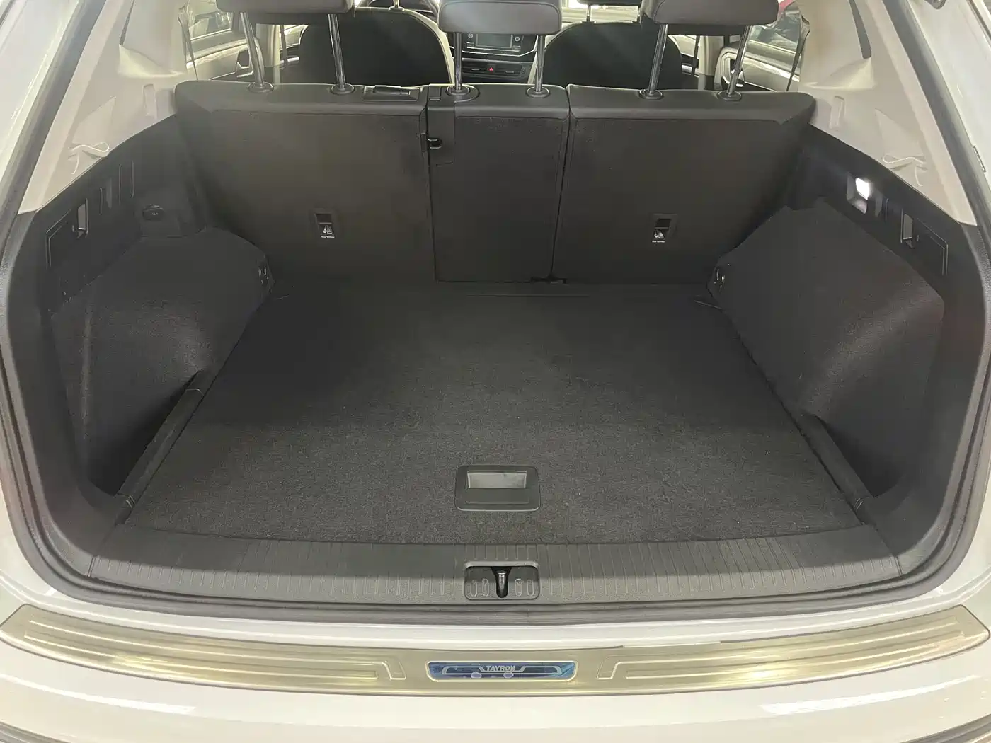 Volkswagen Tayron 2019 330TSI 2WD Luxury China VI фото 12