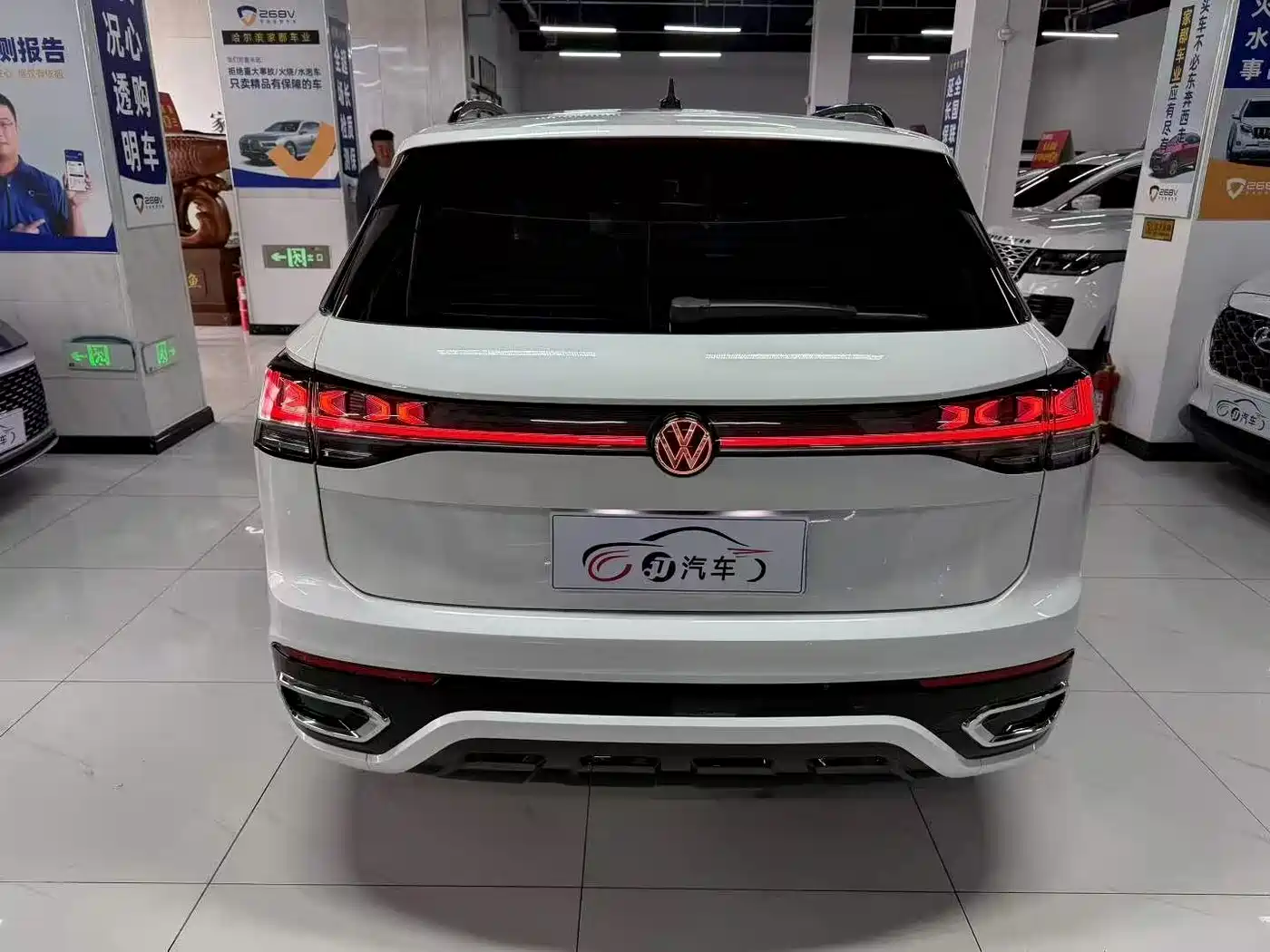 Volkswagen Tayron 2023 380TSI 4WD R-Line High-Performance Edition фото 4