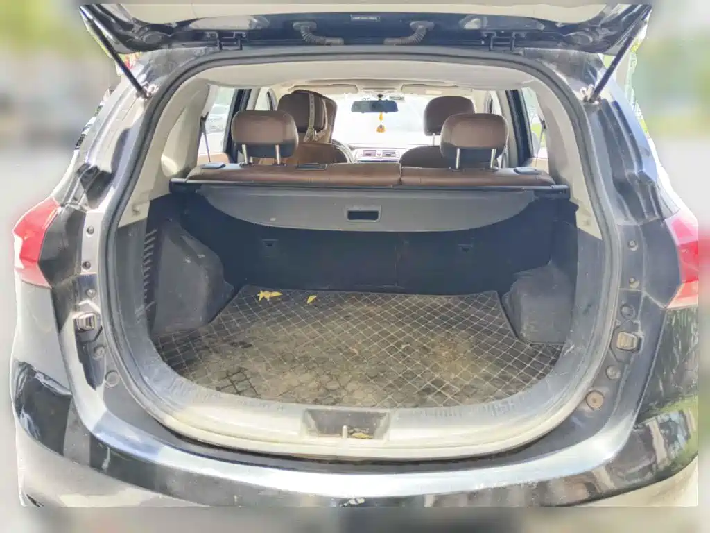 BAIC Weiwang S50 2016 2016 1.5T Manual LeDong Luxury
